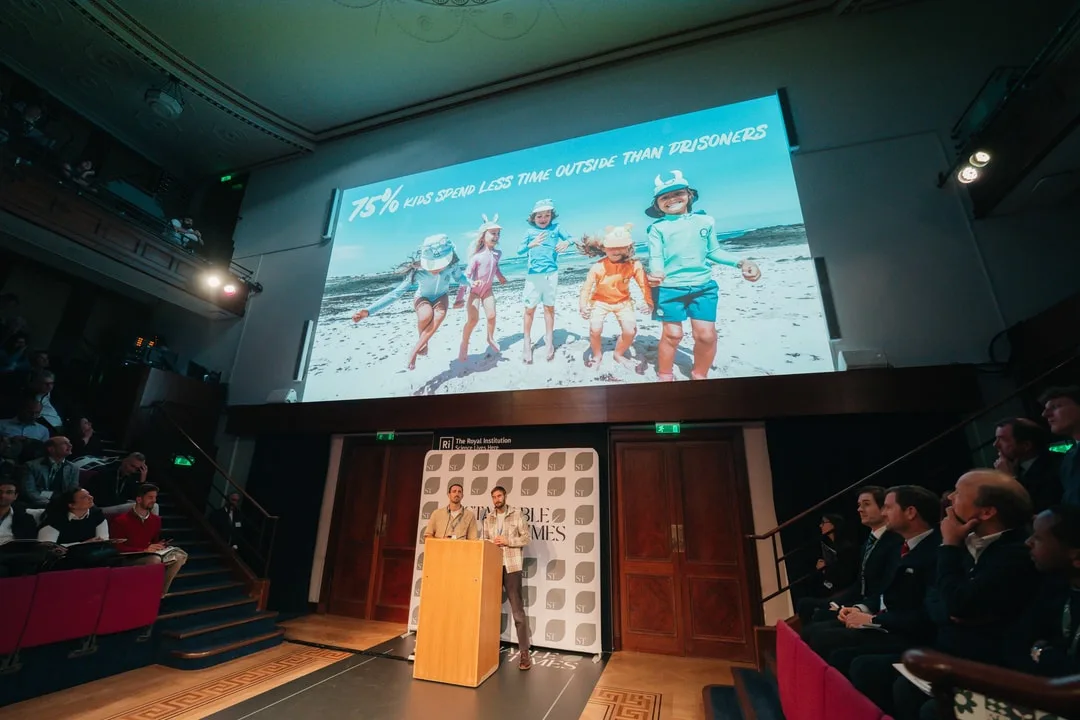 Sustainable Outdoor Kidswear Firm Roarsome Secures £1.5 Million in Capital, Bolstered by Close to £1 Million from Fundraising Partner Sustainable Wealth Group's Investor Network